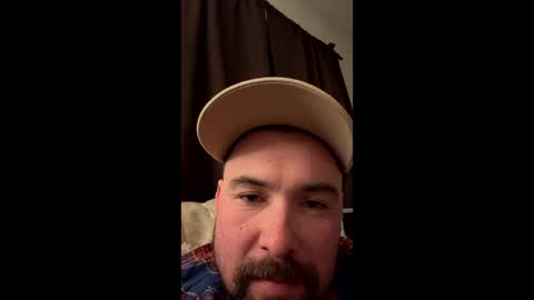 Snapshot of leearonn12 chatting on October 29, 1:19 am leearonn12 online show from October 29, 1:19 am