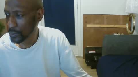 Snapshot of leeguy_hugedick chatting on May 28, 7:05 am Ebony DeafGuy online show from May 28, 7:05 am