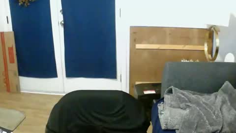 Snapshot of leeguy_hugedick chatting on May 30, 4:09 am Ebony DeafGuy online show from May 30, 4:09 am