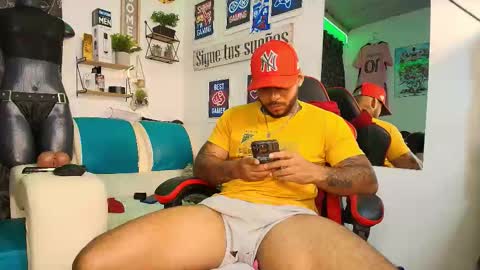 leenar_key online show from December 16, 3:06 pm