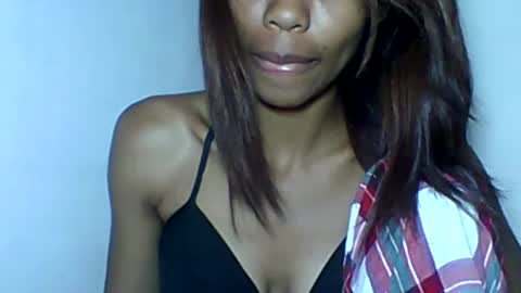 Snapshot of leeromi chatting on June 12, 6:18 pm leeromi online show from June 12, 6:18 pm