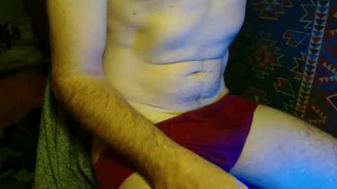 Snapshot of lefrancais33000 chatting on January 2, 4:56 pm Dliciousman online show from January 2, 4:56 pm