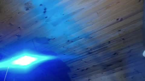 Snapshot of lefrancais33000 chatting on January 19, 10:17 pm Dliciousman online show from January 19, 10:17 pm