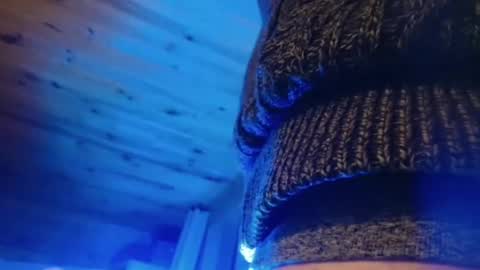 Snapshot of lefrancais33000 chatting on January 20, 4:34 pm Dliciousman online show from January 20, 4:34 pm