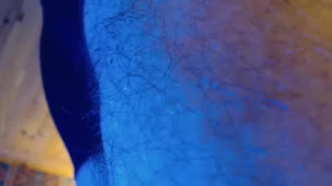 Snapshot of lefrancais33000 chatting on March 11, 11:37 pm Dliciousman online show from March 11, 11:37 pm