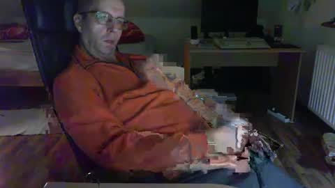 Dave online show from December 25, 11:20 pm