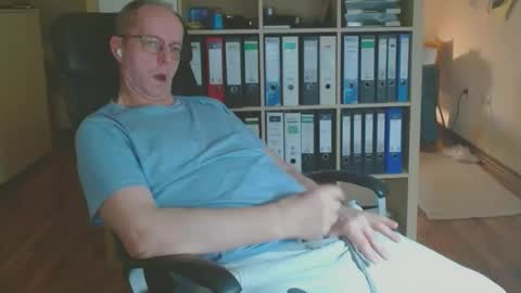 Dave online show from February 19, 11:23 pm