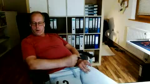 Dave online show from June 15, 9:28 pm