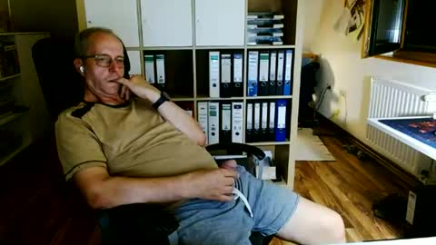 Dave online show from June 19, 11:08 pm