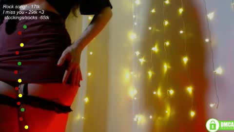 hey Im Leia and I love rock  online show from March 27, 8:19 pm