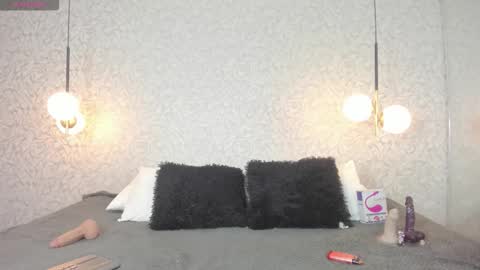 LEIGH ANGELS online show from September 23, 10:13 pm