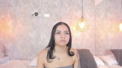 Snapshot of leigh_angels chatting on May 26, 9:55 pm LEIGH ANGELS online show from May 26, 9:55 pm