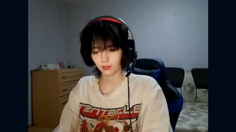 Viola online show from May 1, 9:08 pm