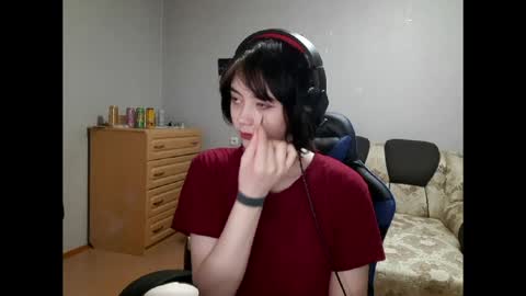 Viola online show from May 17, 9:22 pm