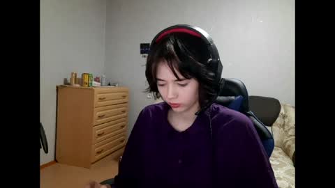 Viola online show from May 20, 9:21 pm
