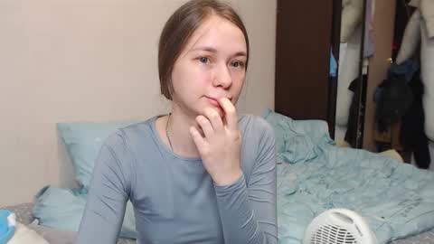 leila_bambi_ online show from February 19, 5:16 am