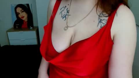 Leila online show from December 3, 7:05 am