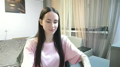 Snapshot of leila_monaco chatting on October 14, 6:09 pm Leila online show from October 14, 6:09 pm