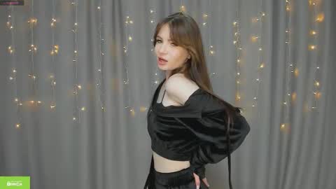 Snapshot of leiladream chatting on September 11, 4:34 am leiladream online show from September 11, 4:34 am