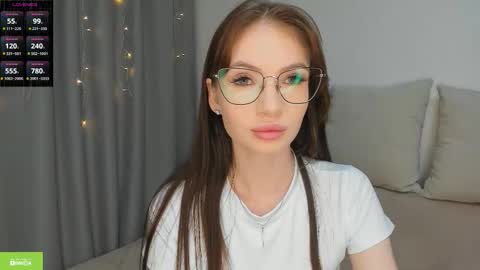 Snapshot of leiladream chatting on September 12, 5:07 am leiladream online show from September 12, 5:07 am