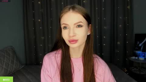 Snapshot of leiladream chatting on January 10, 5:20 am leiladream online show from January 10, 5:20 am