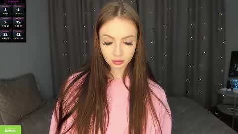 Snapshot of leiladream chatting on January 18, 5:11 am leiladream online show from January 18, 5:11 am