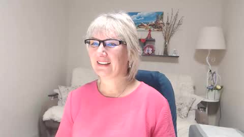 Leila Kinky online show from September 25, 3:10 am