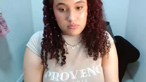 leilaparkersex69 online show from February 20, 6:52 pm