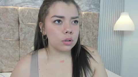 leilapons online show from October 8, 8:17 pm