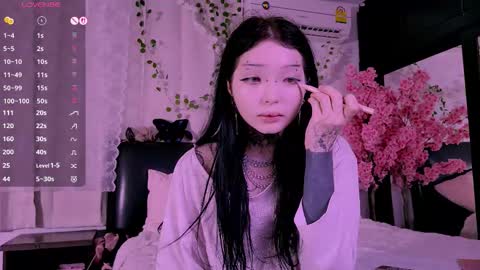 Snapshot of lein_bone chatting on October 23, 12:21 am Lein online show from October 23, 12:21 am