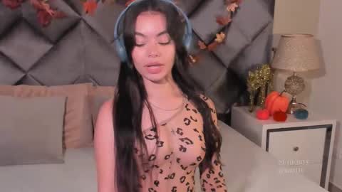 Snapshot of leizathompson chatting on October 29, 7:37 pm Leizathompson online show from October 29, 7:37 pm