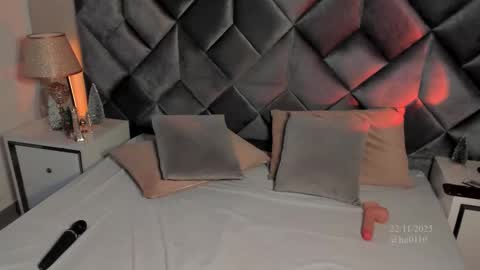 Snapshot of leizathompson chatting on November 22, 8:41 pm Leizathompson online show from November 22, 8:41 pm