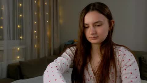 Lelia online show from February 14, 9:55 pm