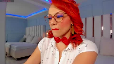 Snapshot of leloo_swift chatting on May 18, 7:41 pm Leloo online show from May 18, 7:41 pm