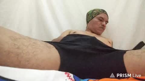 Snapshot of len0n_ chatting on November 23, 3:50 am Lenon online show from November 23, 3:50 am