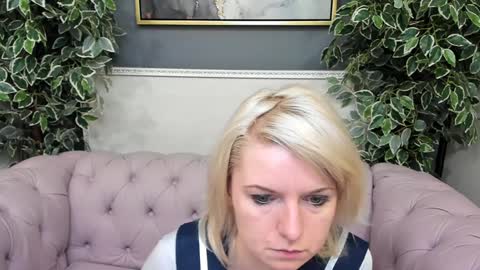 Lena online show from February 9, 4:04 am