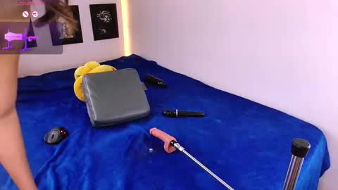 Snapshot of lenaandwilliam chatting on February 4, 7:42 pm Lenaandwilliam online show from February 4, 7:42 pm