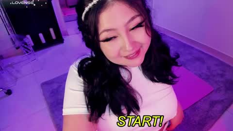 Lenna Kang online show from January 10, 6:42 am