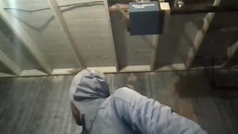 leo199984 online show from October 25, 3:47 am