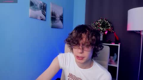 Leo online show from November 16, 4:45 pm