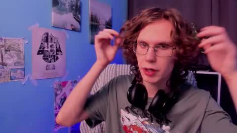 Leo online show from March 8, 10:46 pm