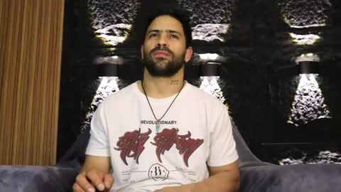 Snapshot of leo_diaz01 chatting on May 22, 12:51 am Leo Diaz online show from May 22, 12:51 am
