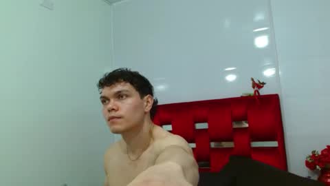 Snapshot of leo_morris chatting on January 3, 7:07 pm leo_morris online show from January 3, 7:07 pm