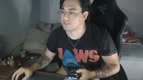 Snapshot of leo_star69 chatting on August 5, 12:46 am leo_star69 online show from August 5, 12:46 am