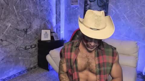 Leo independent model online show from November 3, 12:35 am