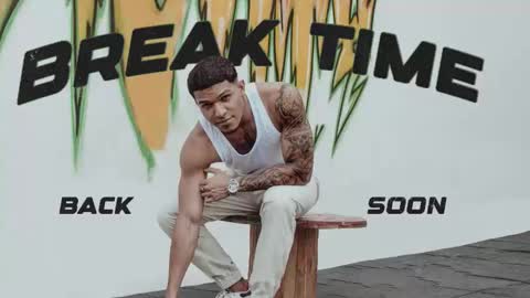 Leo independent model online show from February 10, 1:21 am