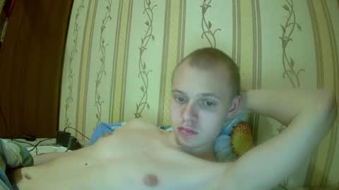Snapshot of leo_timm chatting on June 13, 5:33 pm leo_timm online show from June 13, 5:33 pm