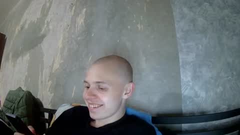 Snapshot of leo_timm chatting on July 24, 9:46 pm leo_timm online show from July 24, 9:46 pm