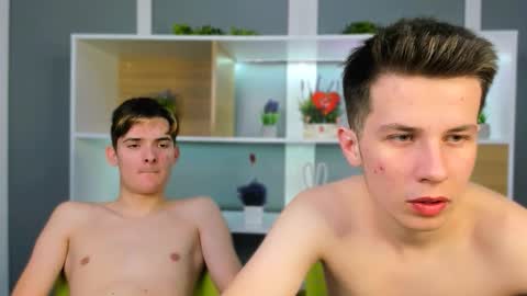 leo_valor online show from February 25, 8:18 pm