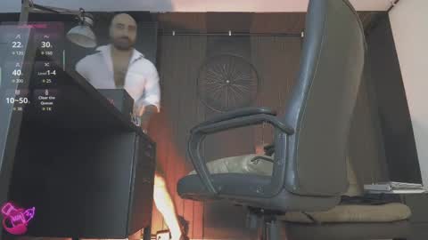 Snapshot of leon_1717 chatting on May 25, 11:00 pm Leon online show from May 25, 11:00 pm
